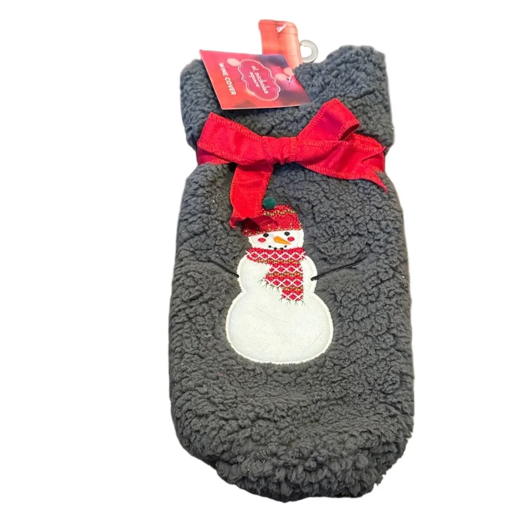 St. Nicholas Square Gray Snowman Decor Festive Wine Bottle Gift Bag NWT